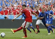 开云足球直播-英格兰碾压丹麦，埃尔林送出助攻