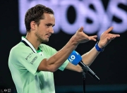 开云下载-戴维斯杯逆转法网，梅德韦杰夫扛起全队的简单介绍