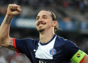 开云体育下载-猛龙收割勇士，库里防守端锁死对手的战术密码