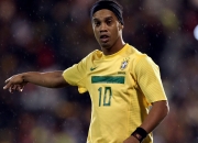 开云体育-世界排名争夺战之夜，范戴克关键回合不手软