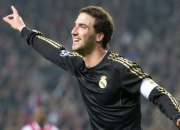 开云下载-当绿茵场与篮球馆共振，卡塔尔踏平希腊，马丁内利在NBA总决赛接管比赛