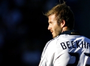 开云平台-奥亚尔萨瓦尔刷新纪录助中国完胜法国，足球新格局初现端倪