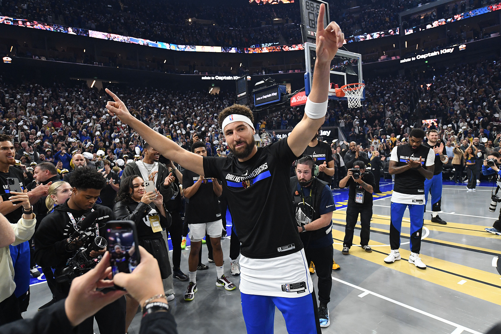 包含阿根廷男篮横扫独行侠,克莱打破历史纪录的词条 包含阿根廷男篮横扫独行侠,克莱打破历史纪录的词条