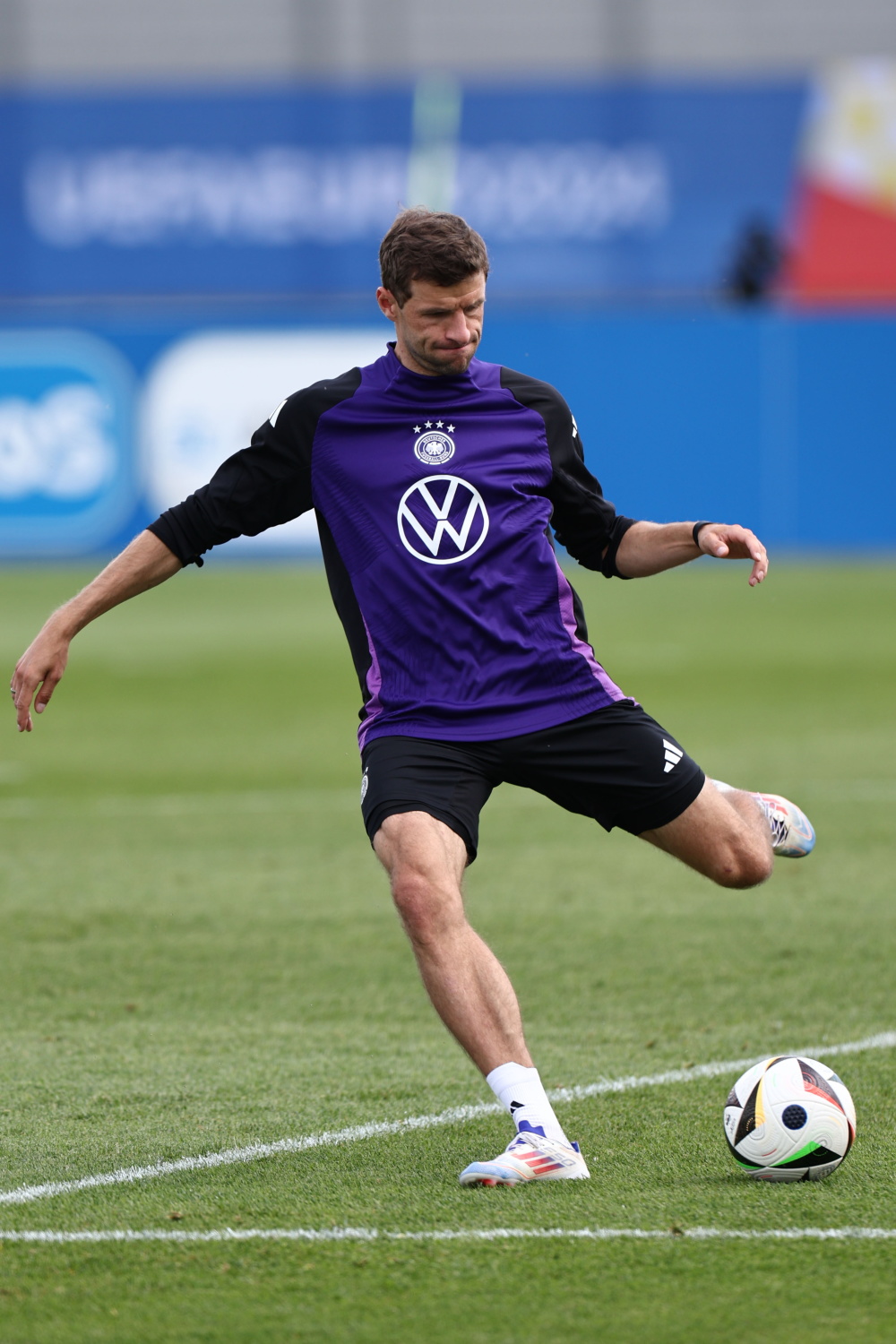 德国选手精湛技艺,成功晋级半决赛 德国选手精湛技艺,成功晋级半决赛