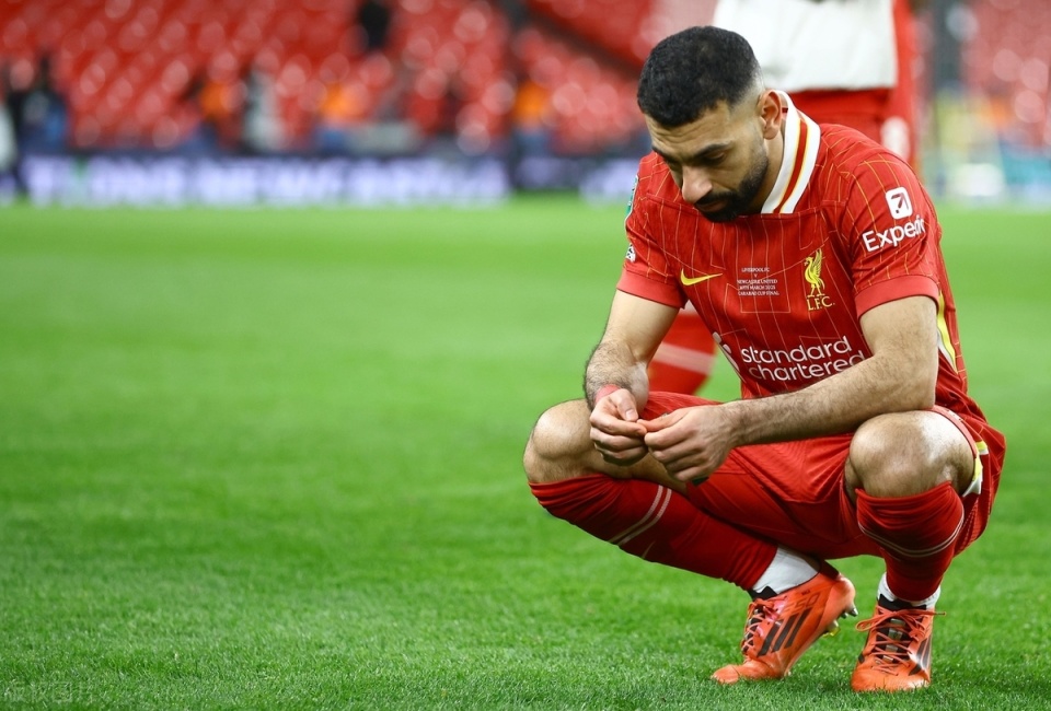 利物浦再遇困境,士气逐渐下滑 利物浦再遇困境,士气逐渐下滑