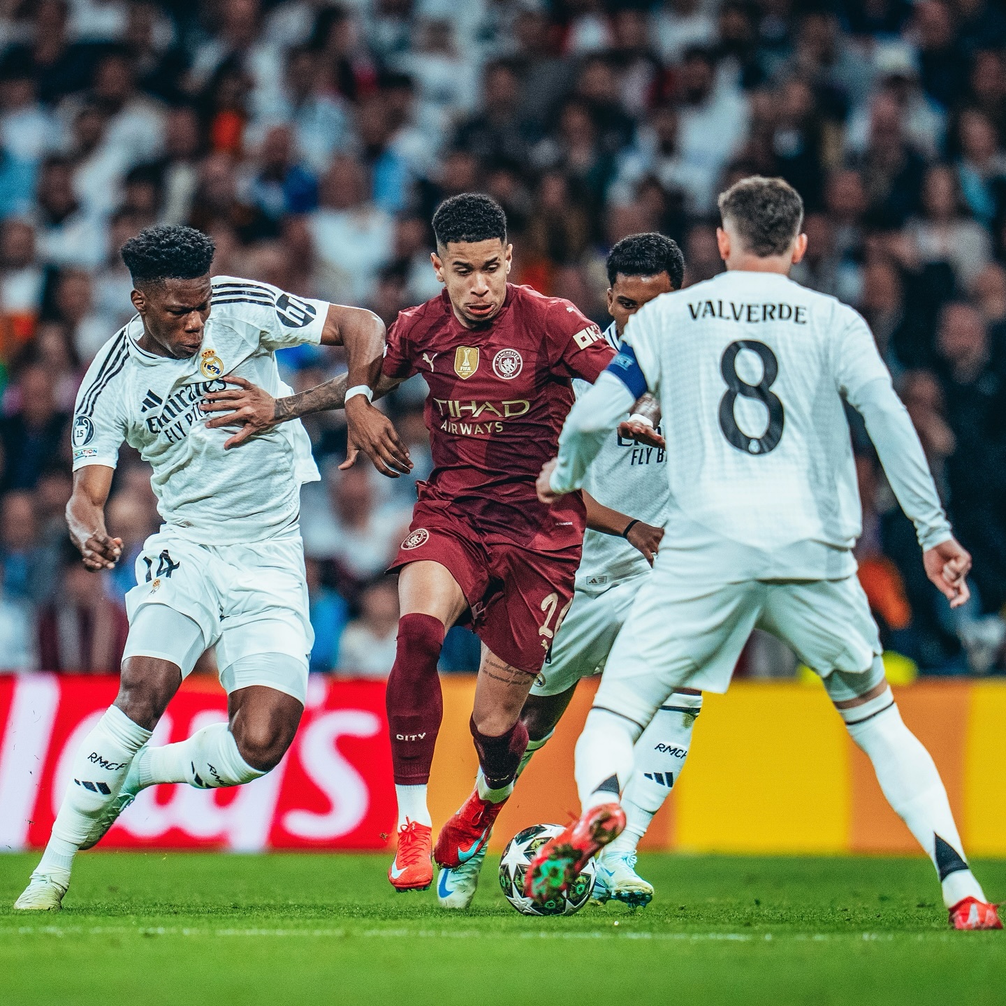 关于曼城逆转战胜对手,保持不败战绩的信息 关于曼城逆转战胜对手,保持不败战绩的信息