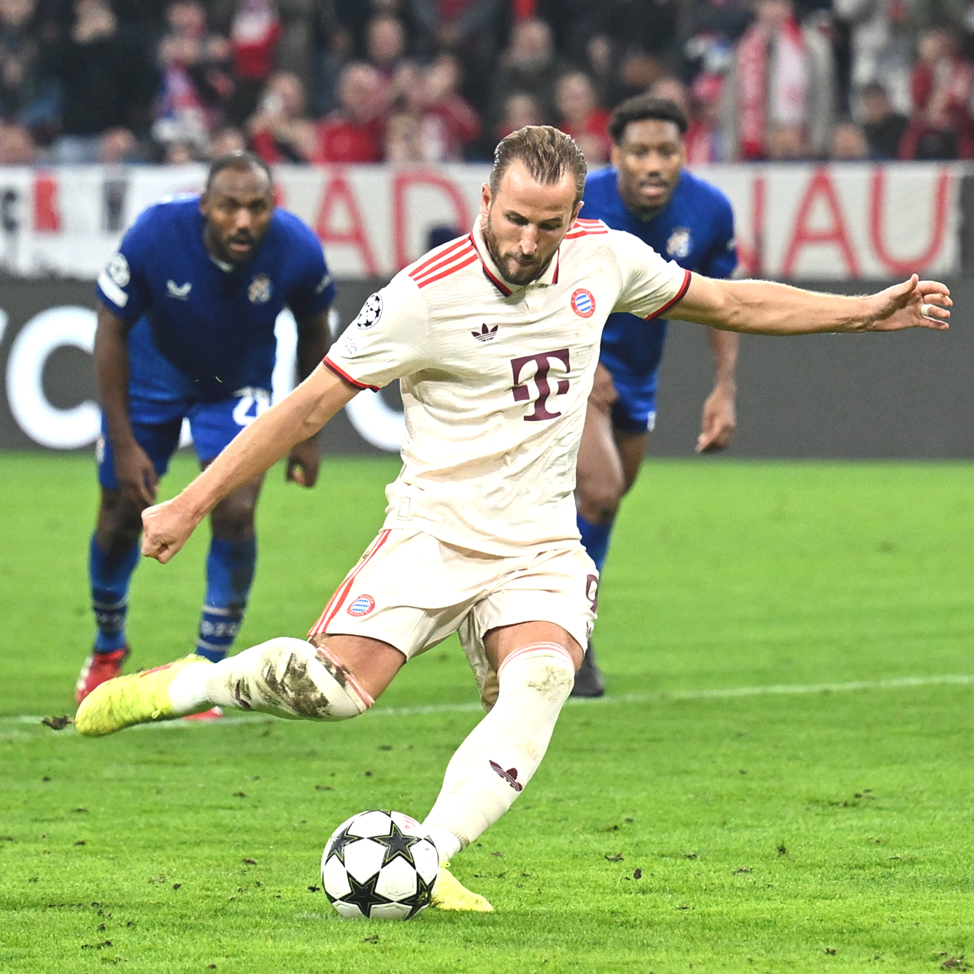 格拉纳达击败拜仁慕尼黑,创造奇迹 格拉纳达击败拜仁慕尼黑,创造奇迹