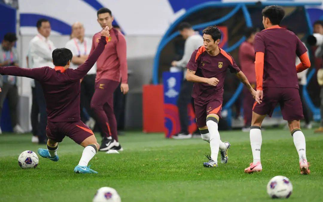 主教练透露训练重点,球员备战状态良好 主教练透露训练重点,球员备战状态良好