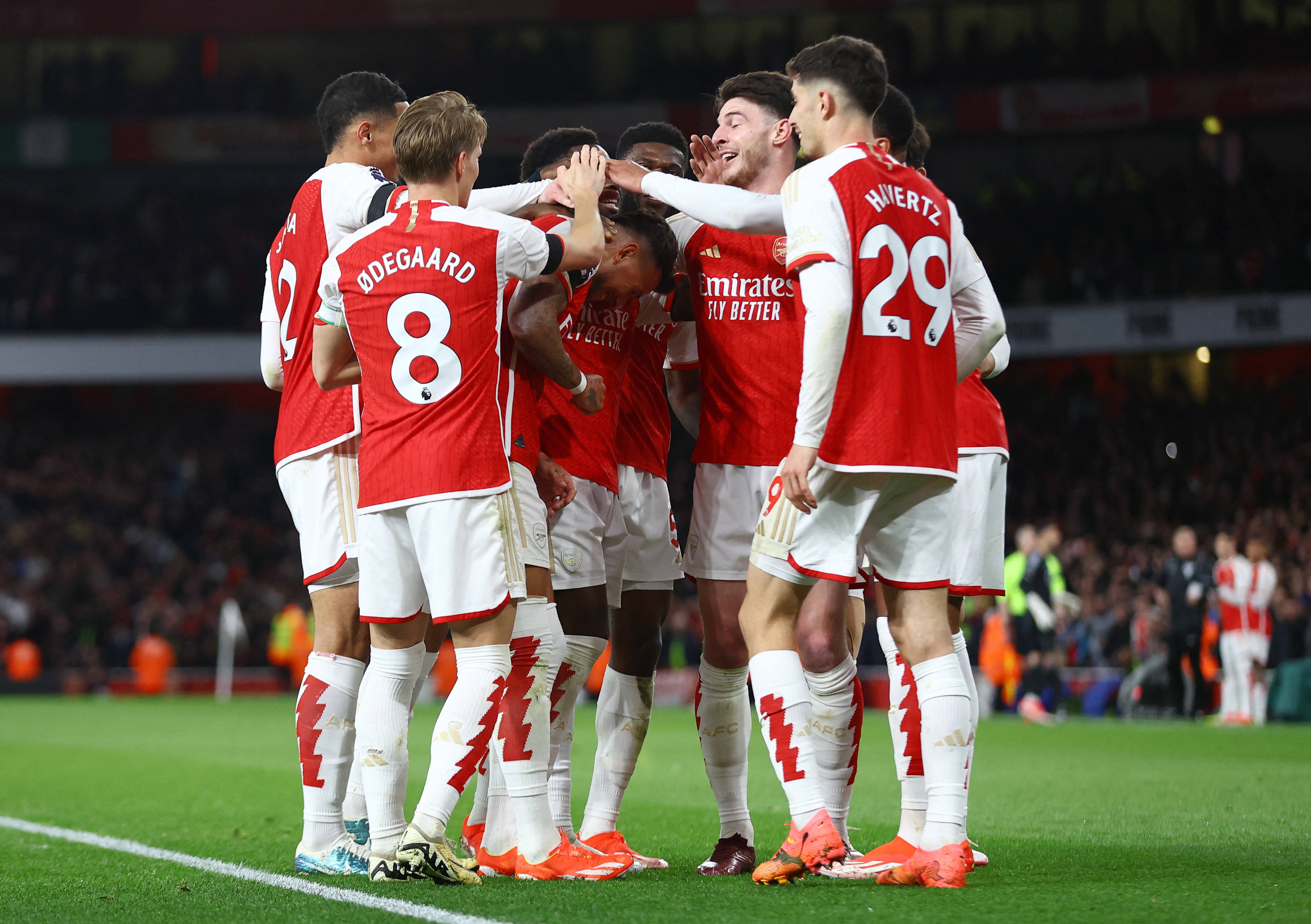 包含纽卡斯尔发挥不俗,客场逼平强敌!的词条 包含纽卡斯尔发挥不俗,客场逼平强敌!的词条