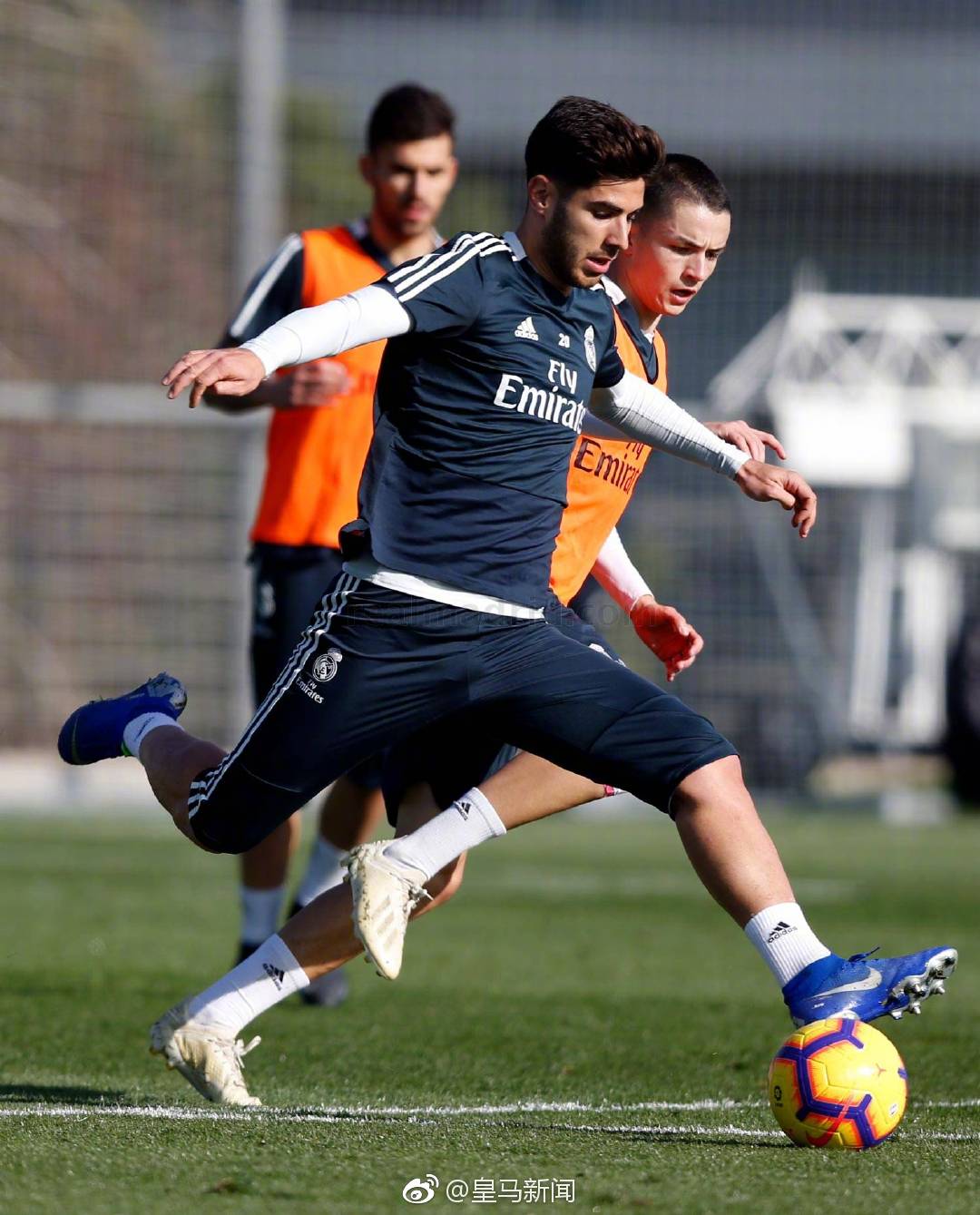 关于瓦伦西亚五轮不败,逐步恢复稳定状态的信息 关于瓦伦西亚五轮不败,逐步恢复稳定状态的信息