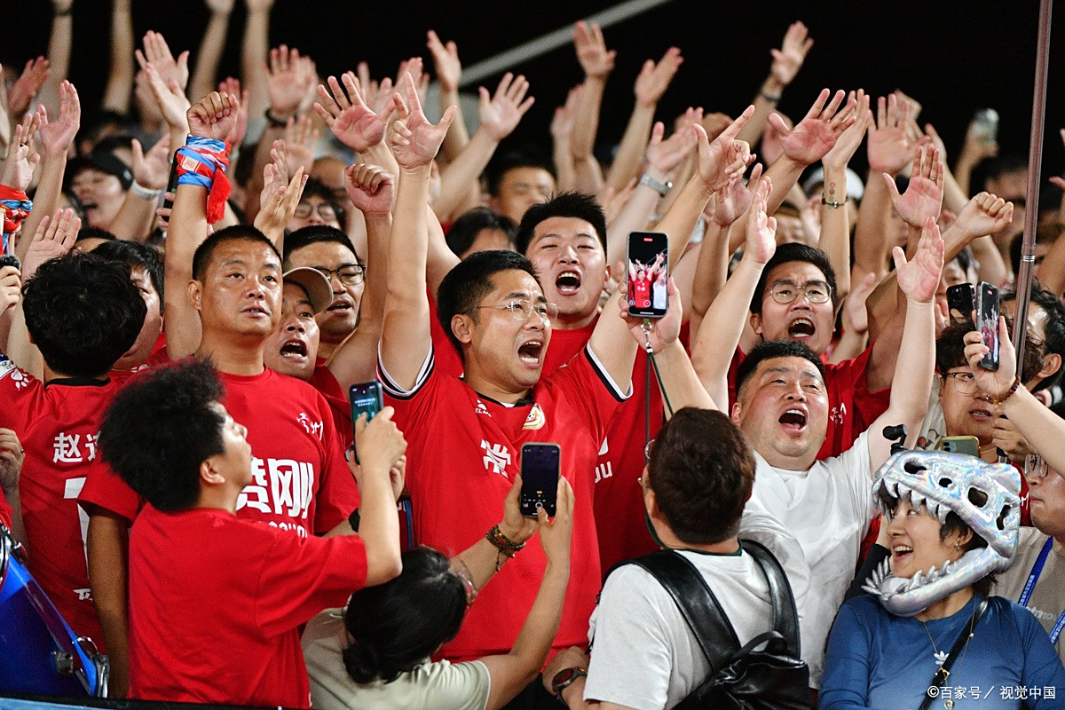 包含顶级亚洲足球赛事激起球迷热情,一触即发的词条 包含顶级亚洲足球赛事激起球迷热情,一触即发的词条