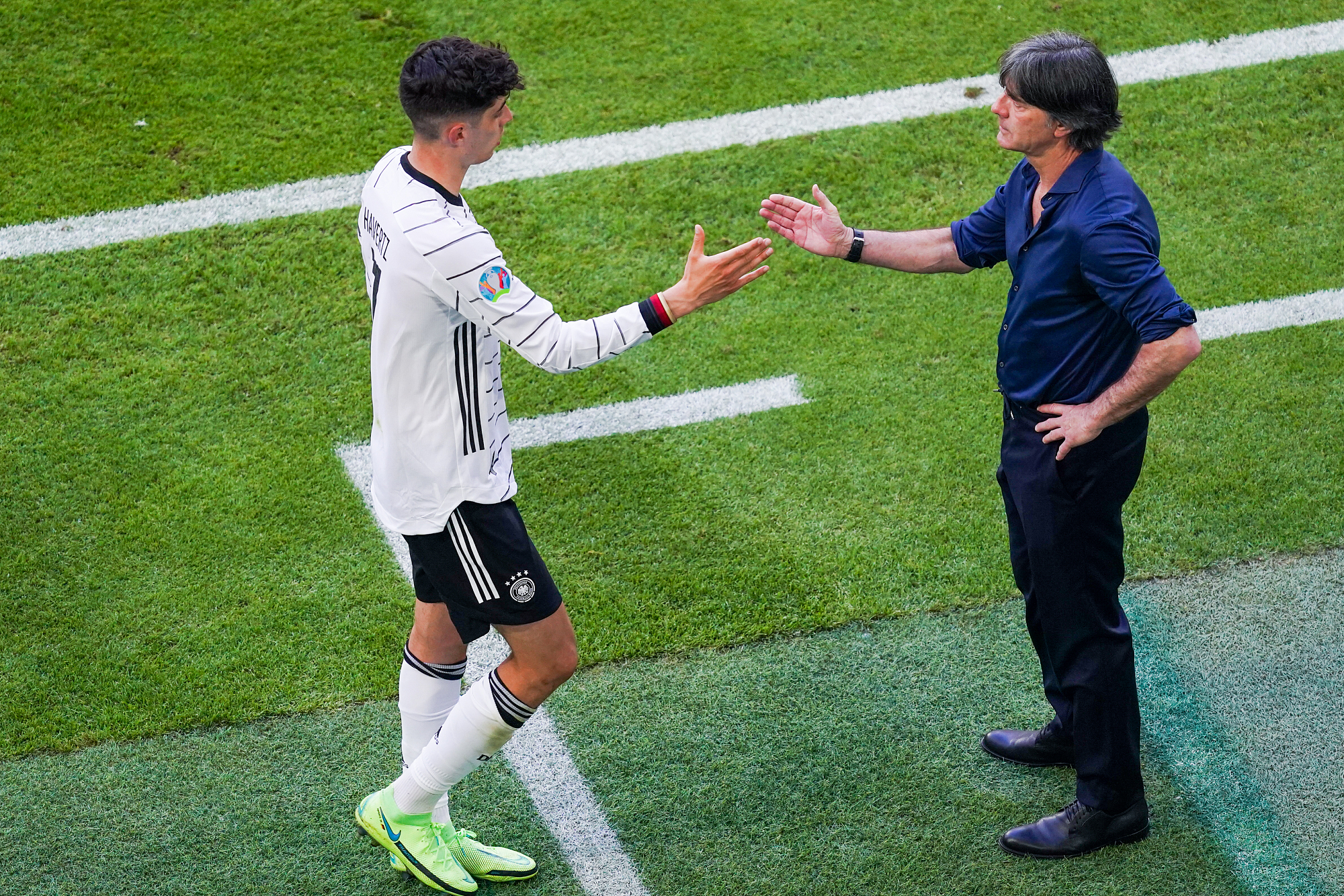 阿根廷逆转巴黎,哈弗茨刷新纪录 阿根廷逆转巴黎,哈弗茨刷新纪录