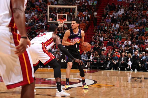 热火绝杀山西队，布克统治全场的简单介绍