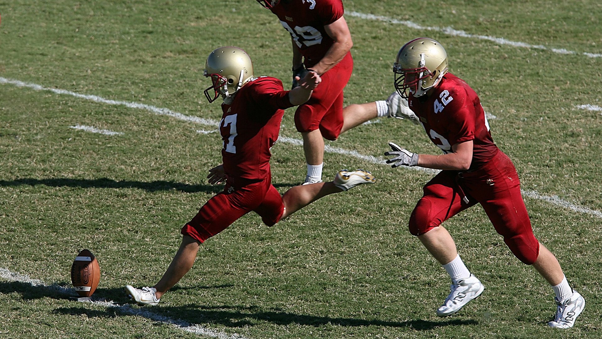 掘金收割勇士,爱德华兹统治全场,新生代巨星的加冕仪式