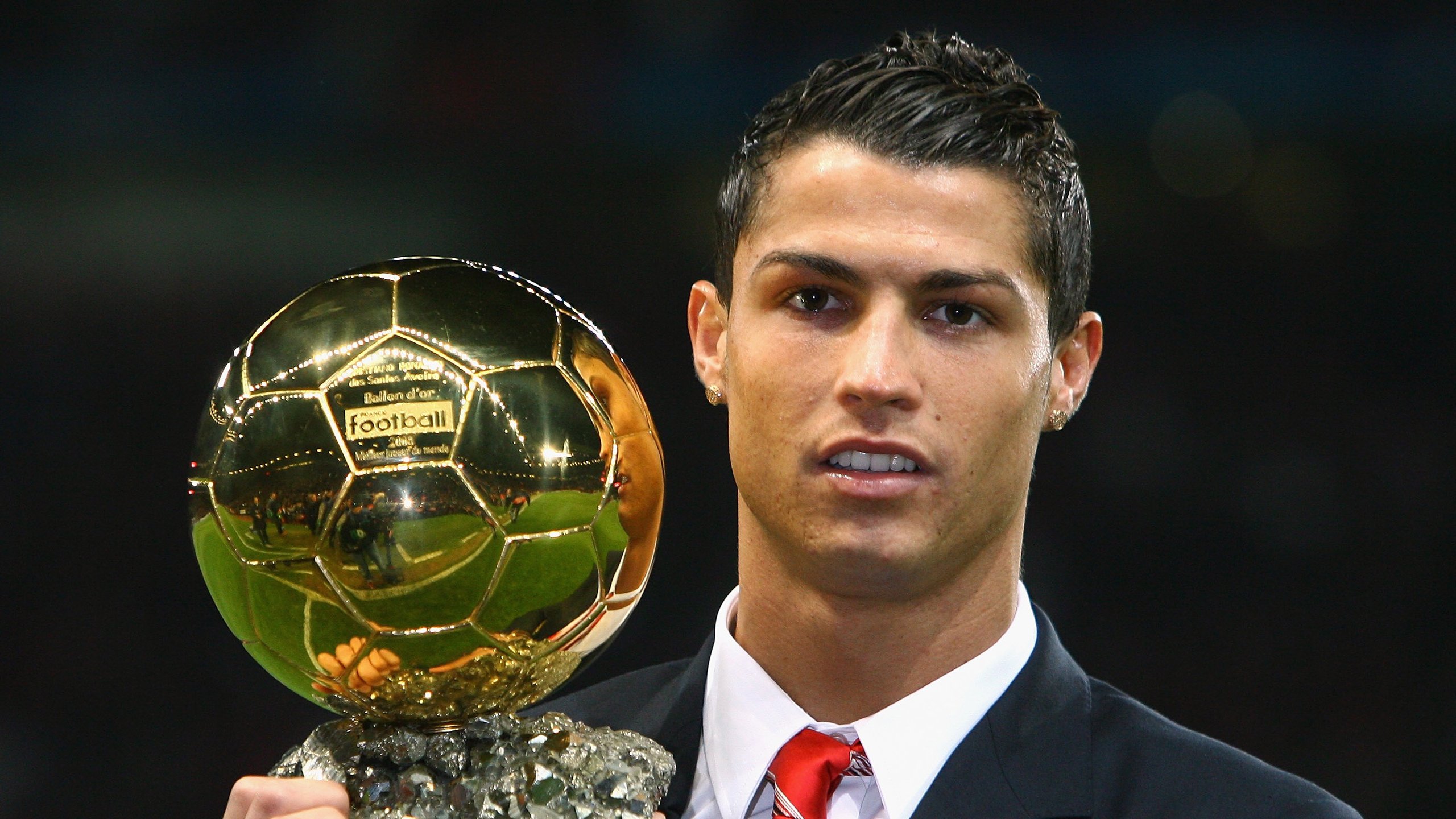 德甲争冠战之夜，东契奇打出生涯之夜，跨越体育的传奇之夜