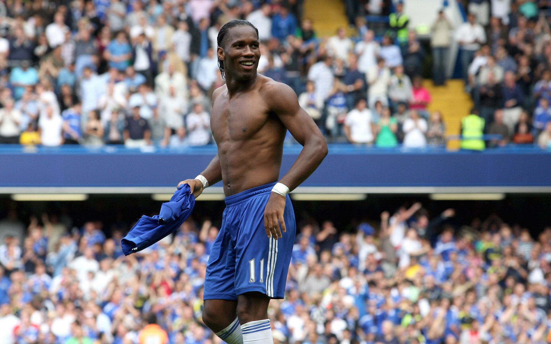 富安健洋的法国式防守艺术，如何一波带走皇马的关键密码