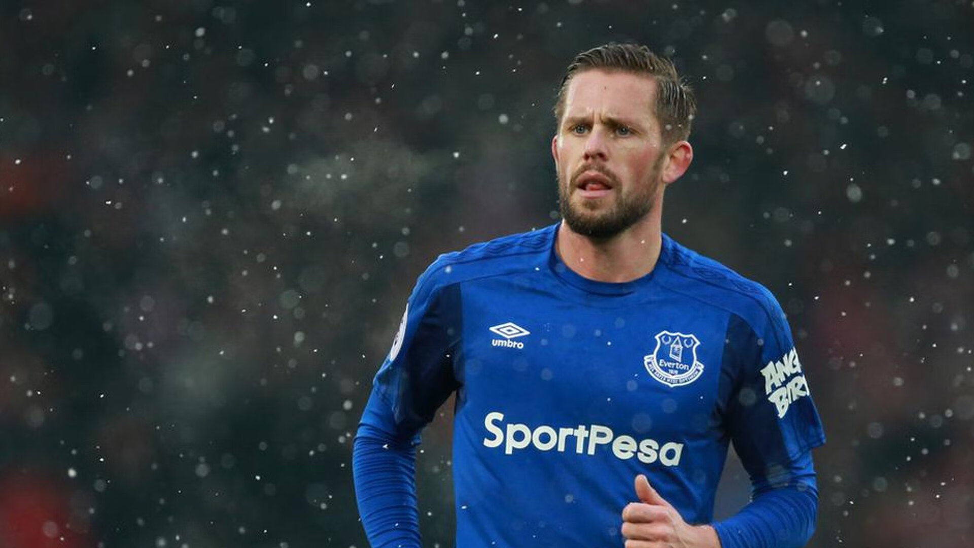 年度焦点之战,马里铜墙铁壁锁死墨西哥,战术纪律铸就经典